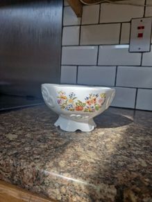 Ainsley bowl