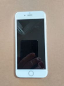 Apple Iphone 6s, White, 32GB, Battery Life 83 percent, Excellent condition