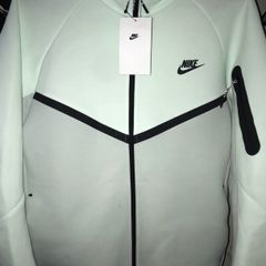 Nike tech fleece M