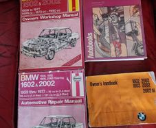 BMW E10 manuals