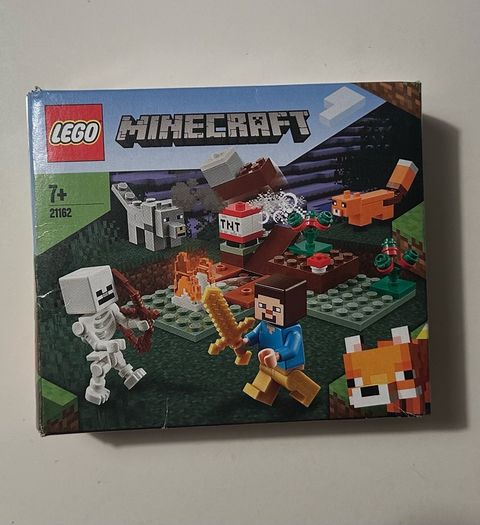 Lego Minecraft The Taiga Adventure 21162