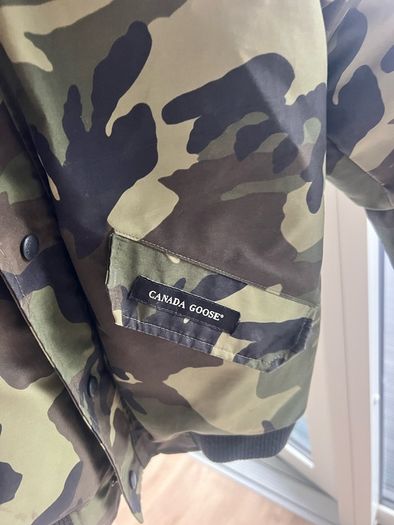 Canada Goose Bomber Jacket