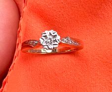 9ct Gold Diamond Cluster Ring