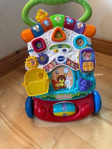 VTech Baby Walker / First Steps Activity Walker