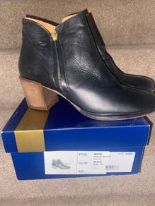 Carl Scarpa Black Boots - never worn