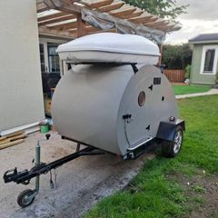 Teardrop camper