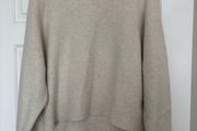 Uniqlo souffle yarn sweater size M cream