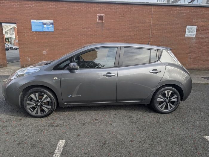 Nissan Leaf Tekna 30kWh  Top Spec
