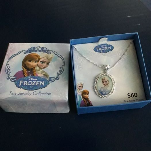 Brand new disney frozen pendant and chain