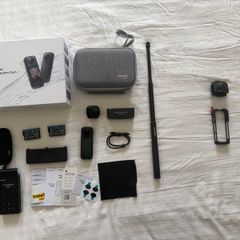 Insta360 X5 - Essentials Bundle (Complete Kit)
