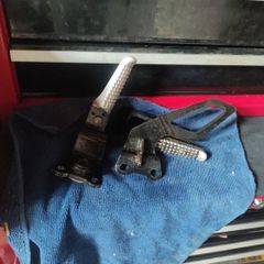Suzuki drz 400 e s sm rear set foot rest pillion