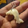 1960s Vintage Mother of Pearl Carved Necklace Image 3