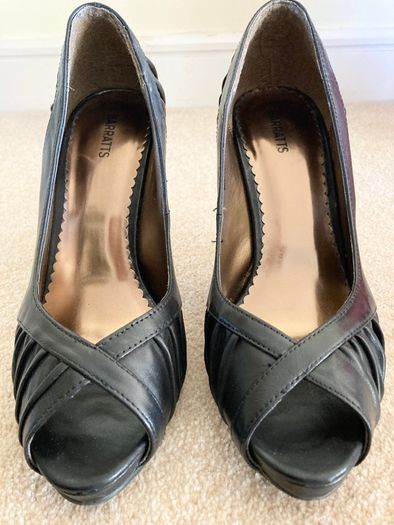 Ladies High Heel Shoes