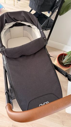 NEW Nuna Mixx Next Bassinet + Pushchair Bundle + Rain Covers