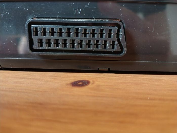 Grundig Freesat Box with Remote for Parts or Repair.