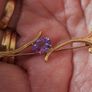 9ct gold brooch Image 4