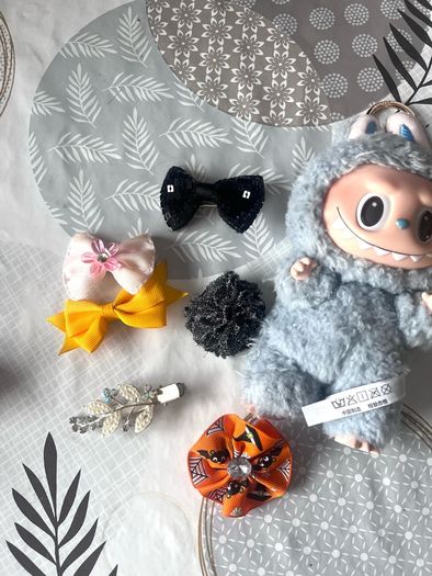 Hairbows   LOTS