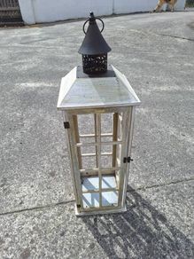 Large pillar candleholder