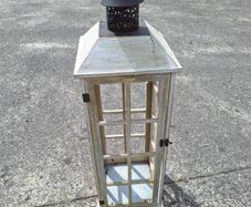 Large pillar candleholder