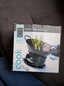 Table top wok