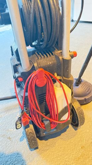 2200w Pressure Washer