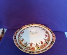 Arklow  812 Vegetable Dish And Cover