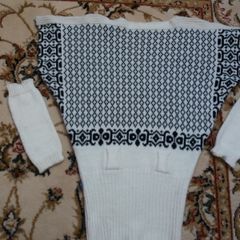 Ladies knitted top with sleeves uk8