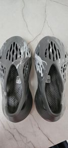 Yeezy foam runner