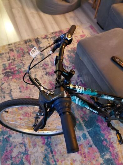 Apollo Vortice 24" kids bike