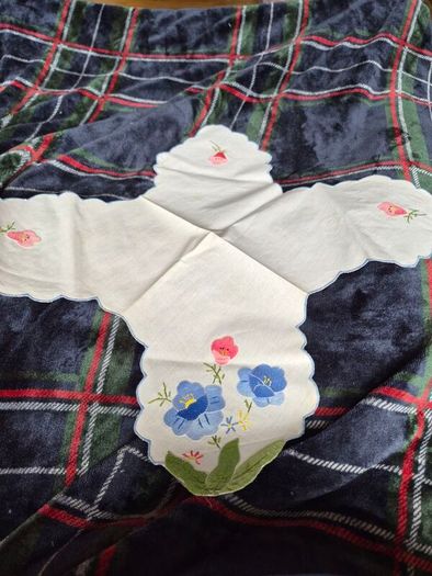 Table cloth