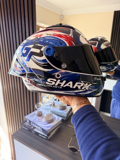 Shark gp aeron