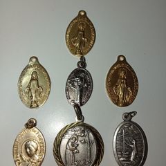 Small St Francis of Assisi religious medal with Italian blessing on the back plus other religious medals