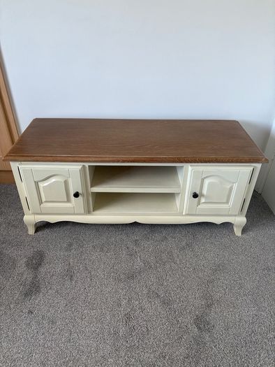 Cream & Oak TV Unit / Entertainment Cabinet