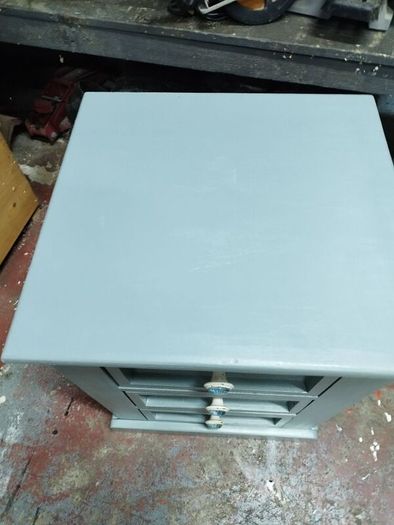3 Drawer bedside unit