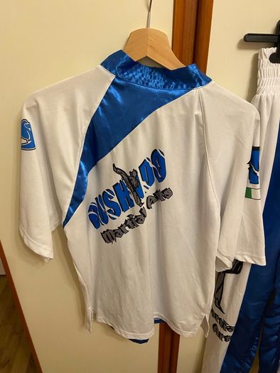 Kickboxing/Bushido uniform white/blue, 12-14 yrs approx.