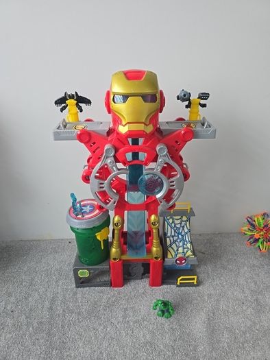 Playskool Heroes Marvel Super Hero Adventures Iron Man Headquarters