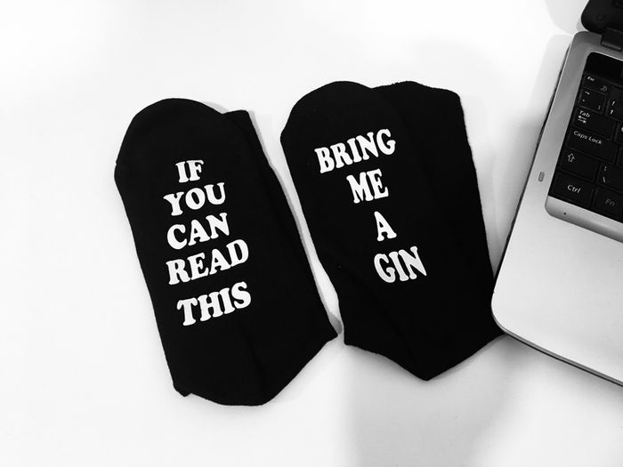 If You Can Read This Bring Me A Gin Funny Socks