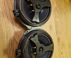 Ford Fiesta ST180 Sony rear speakers