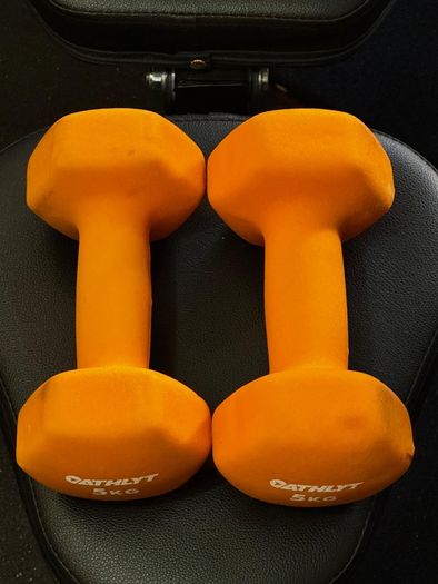 Weights - 2 x 5KG Dumbbells