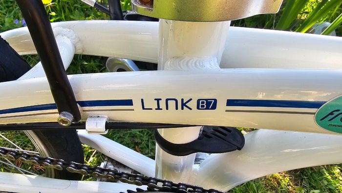 Tern Link B7 Adult Folding Bike - Great Condition.