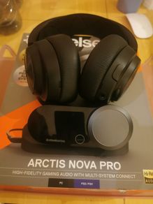 SteelSeries Arctis Nova Pro