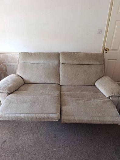 3 seater recliner sofa