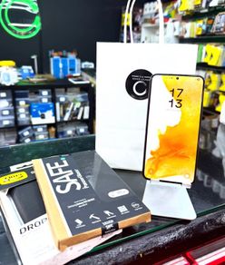 Samsung S22
