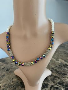 pearl necklace