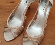 Avance Shoes