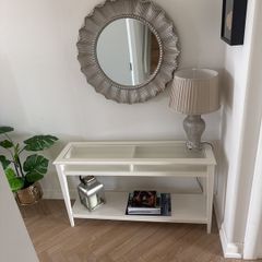 Hall table, lamp and a mirror