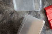 two containers both have crack