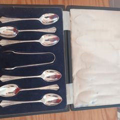 Set of 6 Tea Spoons and  matching Sugar Nips