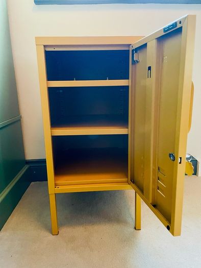 locker