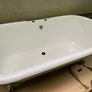 Claw legged roll top cast iron bath Image 3